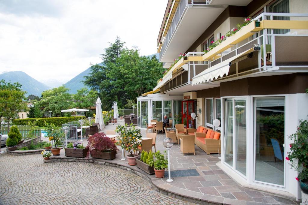 Hotel Tiffany Merano Exterior foto